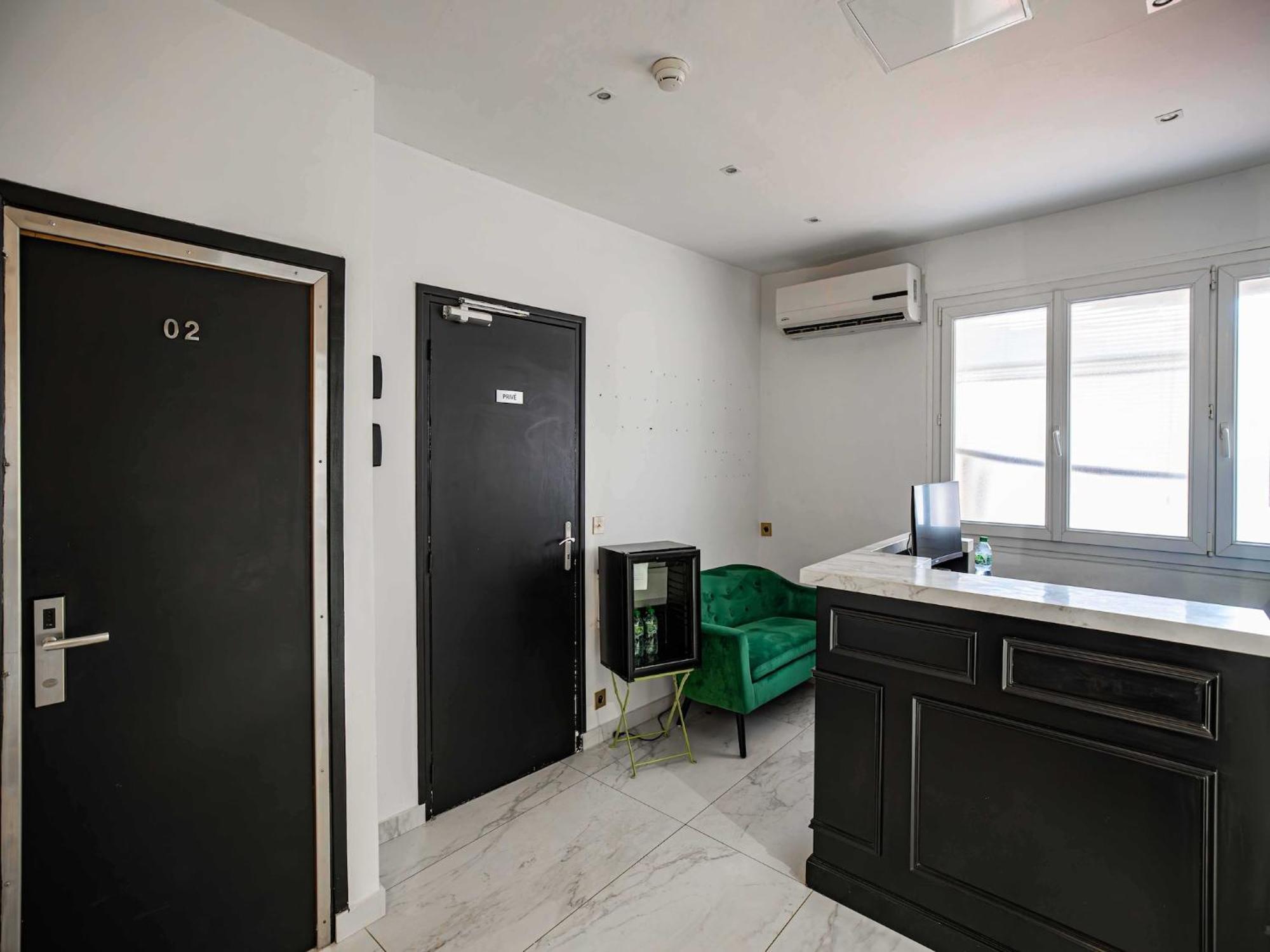 Hotel Avaton 戛纳 外观 照片