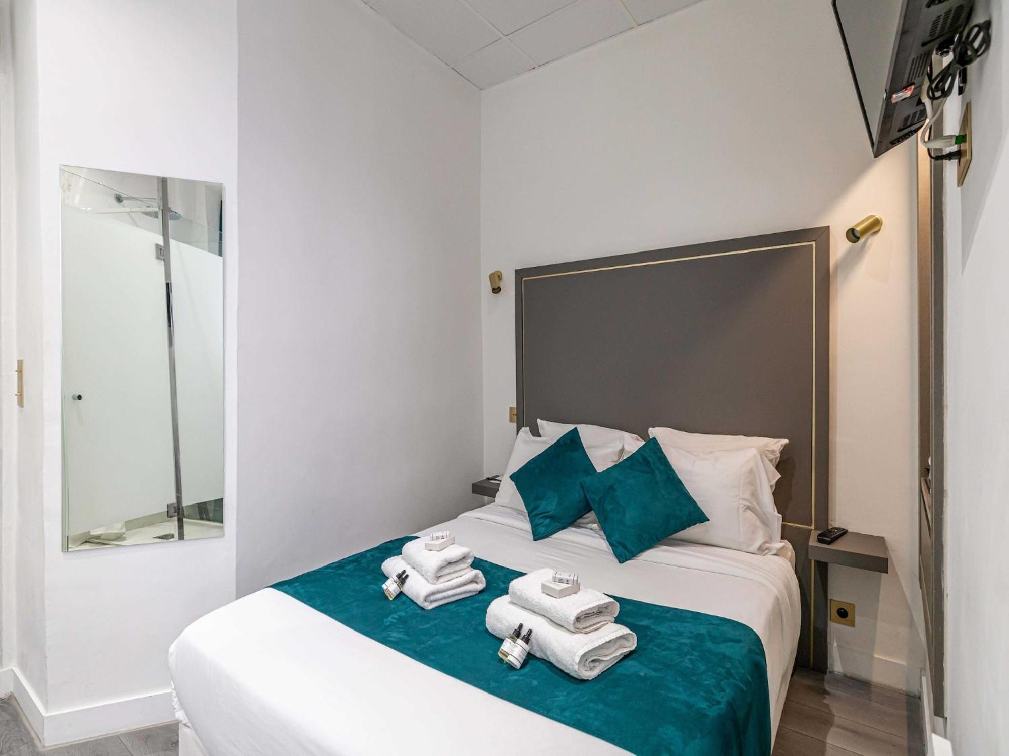 Hotel Avaton 戛纳 外观 照片